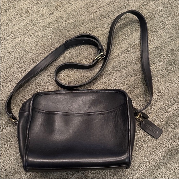 Vintage Coach Black Leather Crossbody Bag - Picture 1 of 5